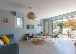 Maison de plage Les Grenadines 50M de la MER Clim