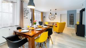 Wonder Home - Domki górskie z kominkami na kameralnym osiedlu - plac zabaw na terenie kompleksu