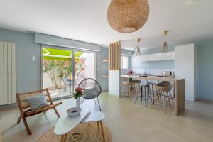 Maison de plage Les Grenadines 50M de la MER Clim