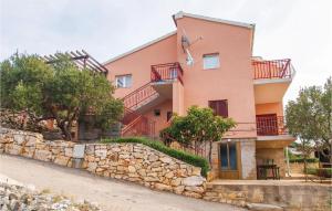 Amazing Apartment In Dolac With House Sea View 