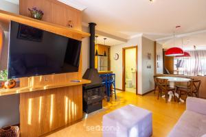 Apto c Churrasq 1km do Centro de Gramado SDS104