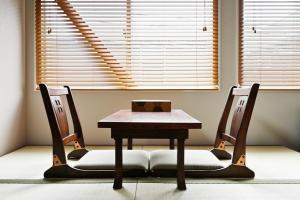 Retro-modern furniture with Tatami bed Small house 50m2 Osaka