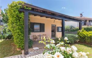 One-Bedroom Holiday Home In Valbandon