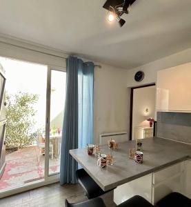 Appartement dans un secteur calme proche de la plage 4MAR3R4