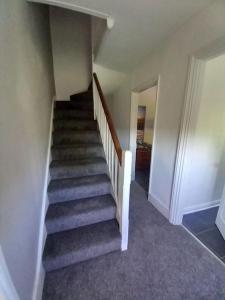 Charming Village Cottage with Hot Tub