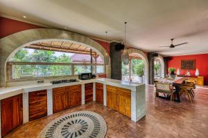 Villa Mara Mara, 3 BR Private Villa