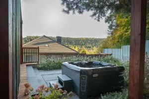 Skarbka House - komfortowy dom całoroczny z jacuzzi - Józefów na Wisłą