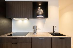 SHWAY - The First Mates Watch