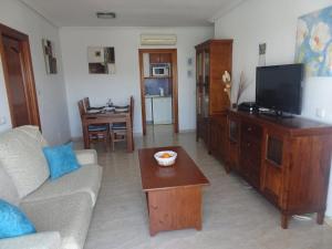 Al Andalus - Vera Playa - 2 bedroom - sleeps 4 - R098