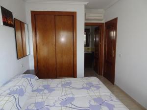 Al Andalus - Vera Playa - 2 bedroom - sleeps 4 - R098