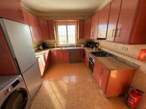 Llanos del Peral - Zurgena - sleeps 6 - R092