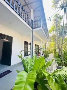 Placid Beach - Kumbalgama