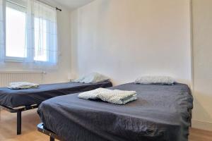 Maisons de vacances Maison a Aurillac - 3 chambres - Arrivee autonome : photos des chambres