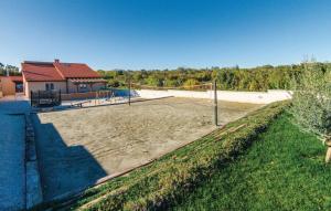 Casa Filipana for 8 people near Pula with volleyball pitch and children playground