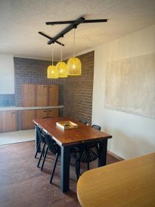 3 bedroom house with magnificent ocean views