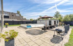 4 Bedroom Amazing Home In Strøby