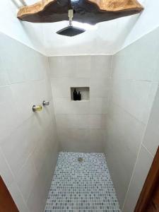 Apt 1-7 ppl, Starlink, Mini-pool & terrace