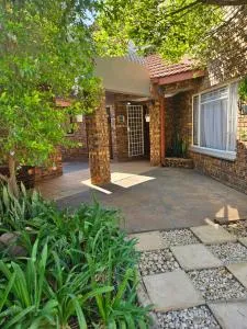 Krantz-Aloe guesthouse - Damwal