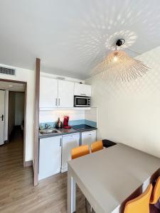 A deux pas des plages du Midi 308L Mour