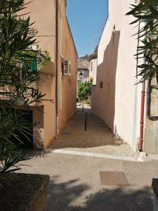 Maisons de vacances Maison de village sur Donzere : photos des chambres