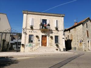 Maisons de vacances Maison de village sur Donzere : photos des chambres
