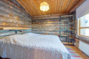 Log Cabin Apartment Käkriäinen B