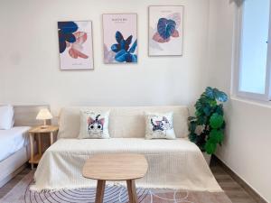 Jessicas home in center, District 1