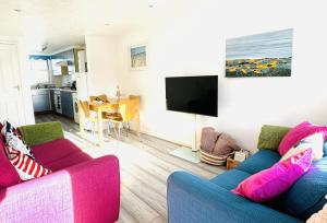 Pippin Cottage - Character Cottage with the spirit of the sea