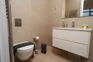 360 Sky Residence, Gym & Pool - 26th Floor