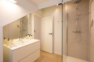 SHWAY - The Seamans Sight