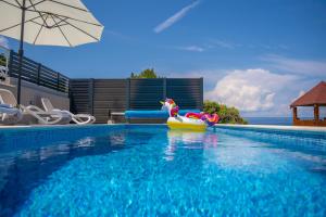 Beachfront Villa Grski Rat Korčula with pool by AdriaticLuxuryVillas