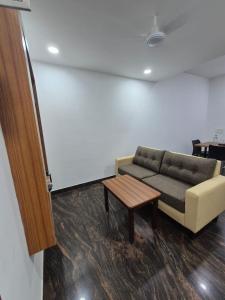 Mymoon service apartment
