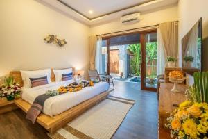 Arts Cherry Villa Dua Two-Bedroom with Private Pool Kuta