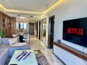 Sandy Chic Apartment - 2BR by Marina Bay & TGV