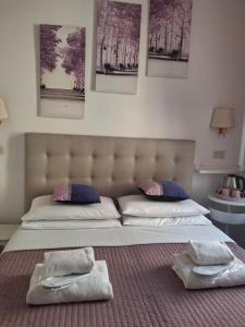 Large Double Room room in Hotel Castelfidardo