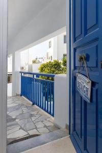 Zen Beach House in Tinos 1