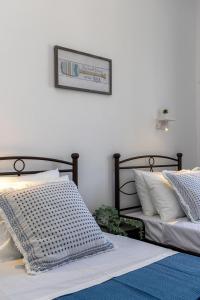 Zen Beach House in Tinos 1