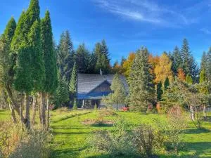 Jałowcówka Centrum Aktywności Psychoruchowej - Hucisko