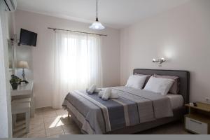 Noe Rooms In Center Of Tinos