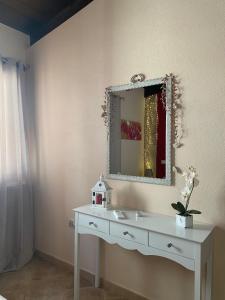 Alex's Apartment img20