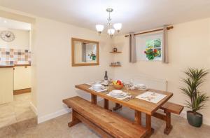 Hedgehog Cottage Wheddon Cross