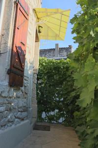 Maisons de vacances Maison de village sur Donzere : photos des chambres