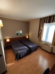 Twin Room room in Hotel Majestic