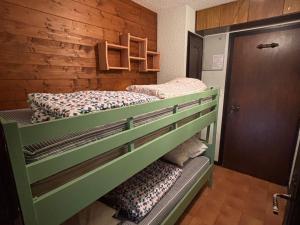 Studio près des pistes avec balcon! - FR-1-692-67