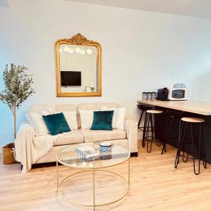 LOlivier - Netflix - Bureau - Proche centre Troyes