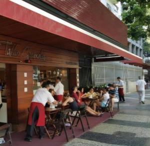 Apartamento Leblon Confortavel