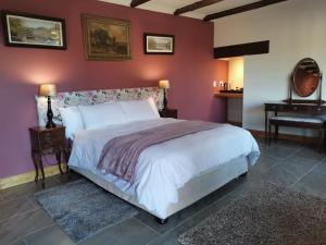 Thatchings Bed and Breakfast