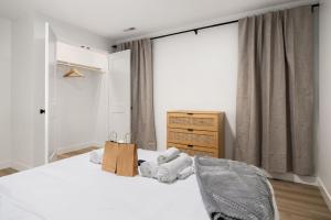 The Silo 3 - 1bd Lofi Vibes