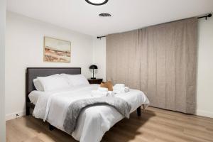 The Silo 7 - 2 FULL BA Double Delight