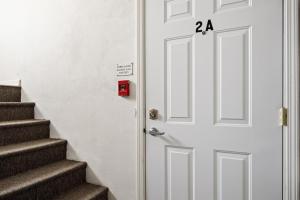 Chic and Comfortable 1BR Apartment near Bradley U